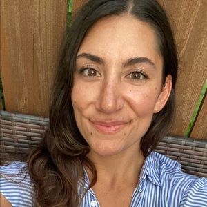 Meet your Posher, Andrea